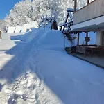 Ξενοδοχείο με διαμερίσματα Eko Glamping Kristof *