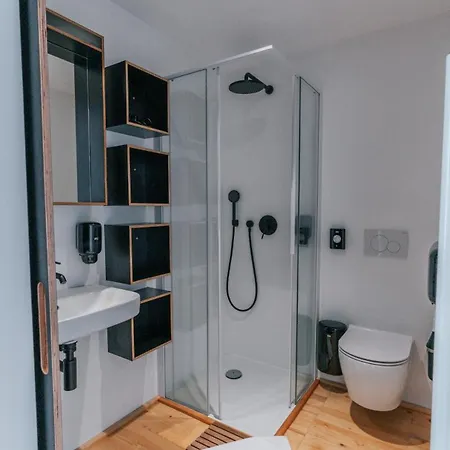 Eko Glamping Kristof Appart hôtel *
