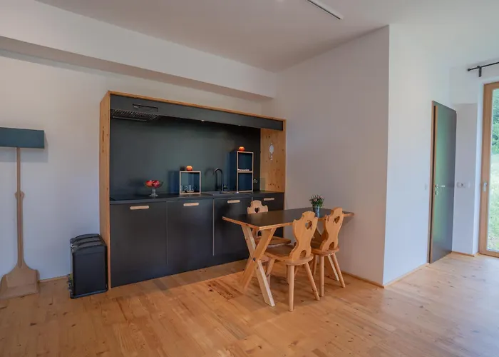 Aparthotel Eko Glamping Kristof Cerklje na Gorenjskem